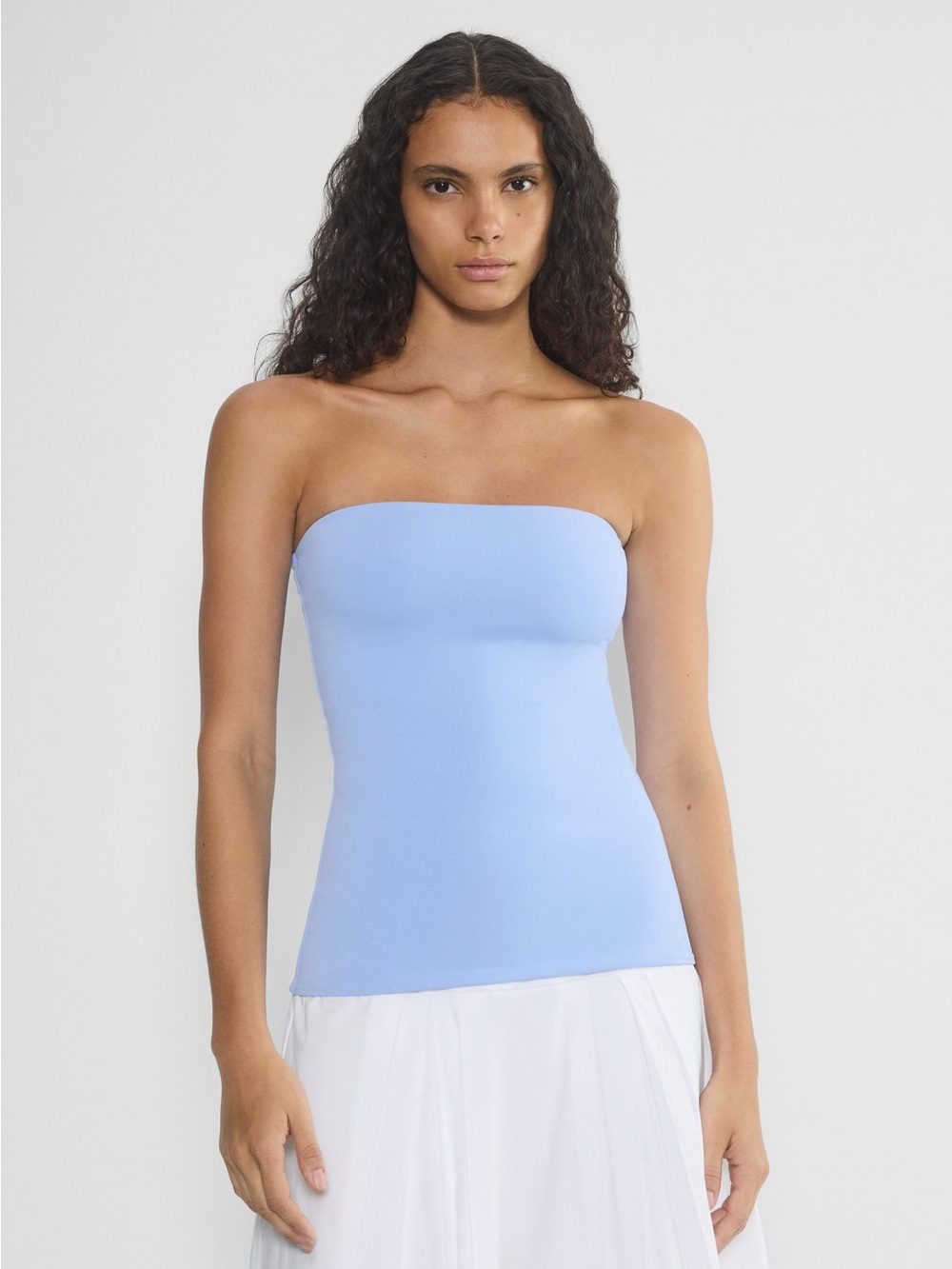 Aritzia Contour Hip Tube Top – Size XS
Color: Cruise Blue